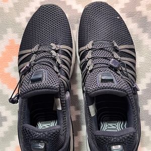 Men's Nike Gravity Navy Blue Size 9 Shoes